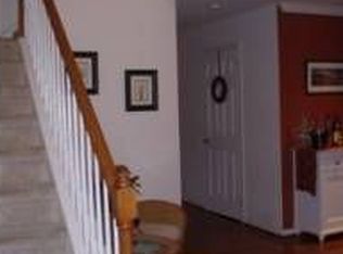 526 Mystic Ln, West Grove, PA 19390