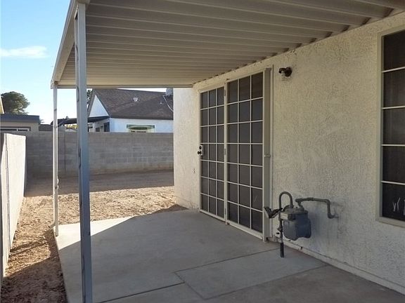 3rd image of 7041 Sprucewood St
