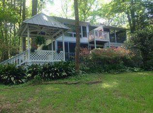 135 Lake Bluff Ln, Havana, FL 32333