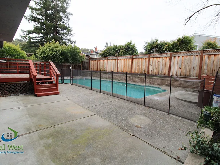 816 Glenside Dr — Photo 41