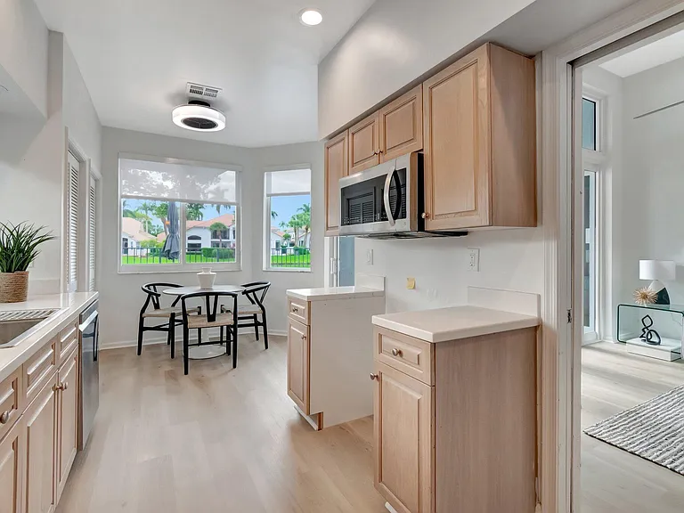 2213 NW 62nd Dr — Photo 18
