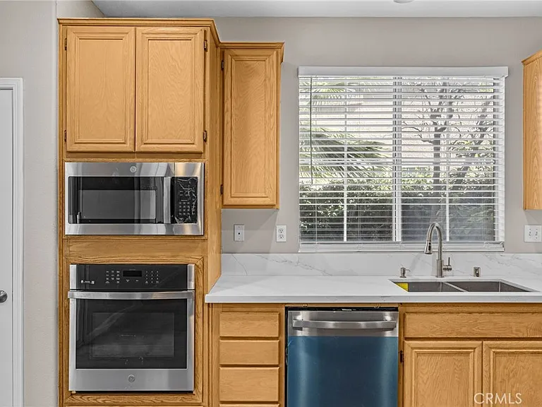 5855 Birkdale Ln — Photo 11