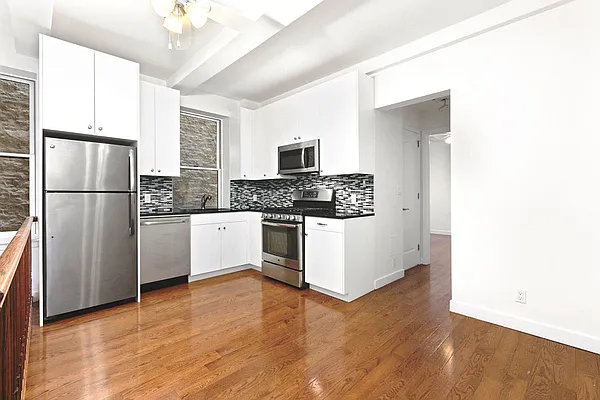 Rented by Citi Habitats | media 25