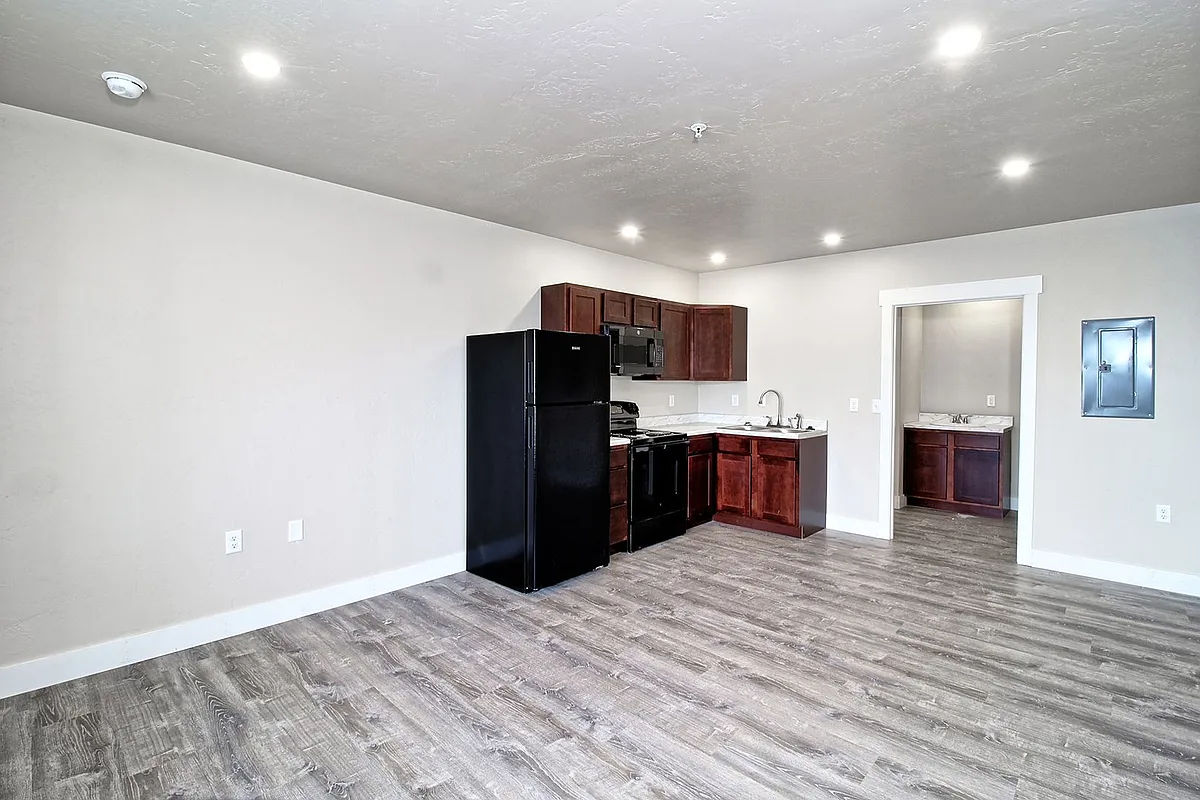 Building Photo - 1225 N 23rd St