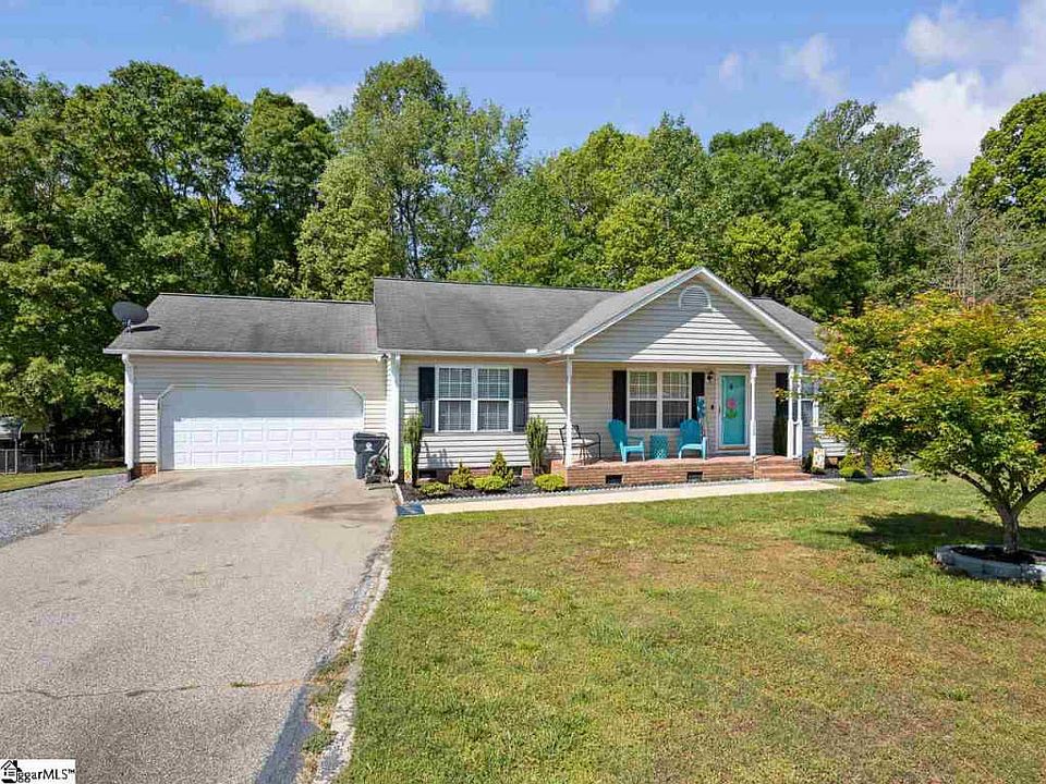 1st image of 306 Beaver Dam Dr