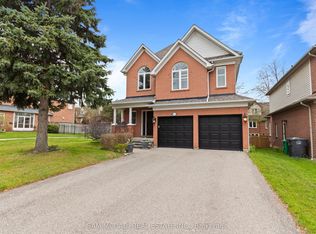 964 Queen St W, Mississauga, ON L5H 4J7