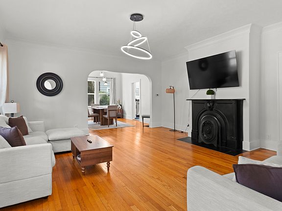 4th image of 3750 Totem Ln