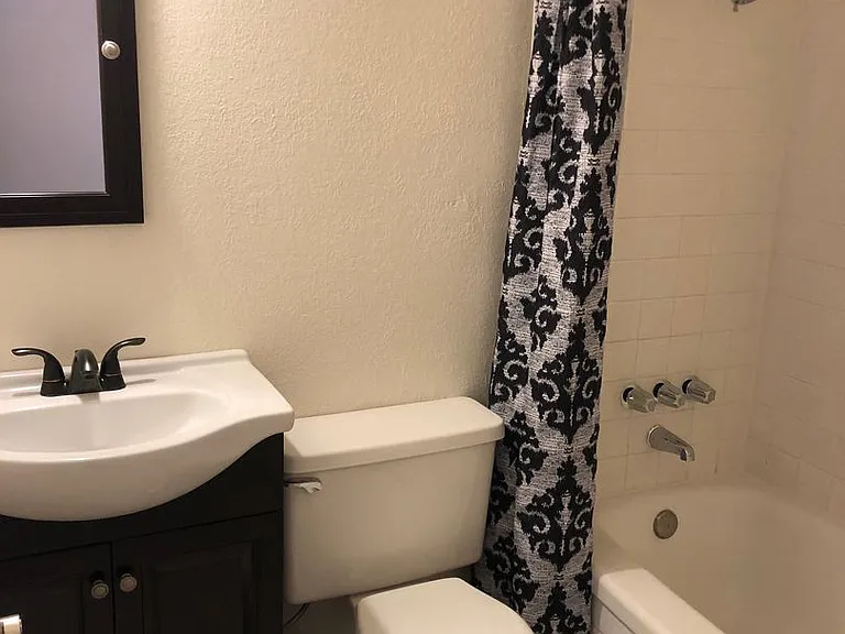 2714 S La Cruz Ave — Photo 10