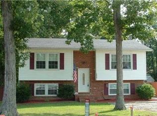 10818 Leavells Rd, Fredericksburg, VA 22407