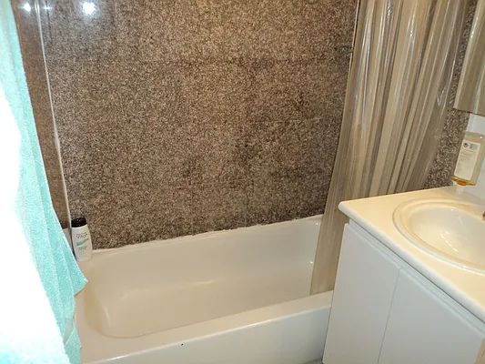 Rented by Sky Management | media 17