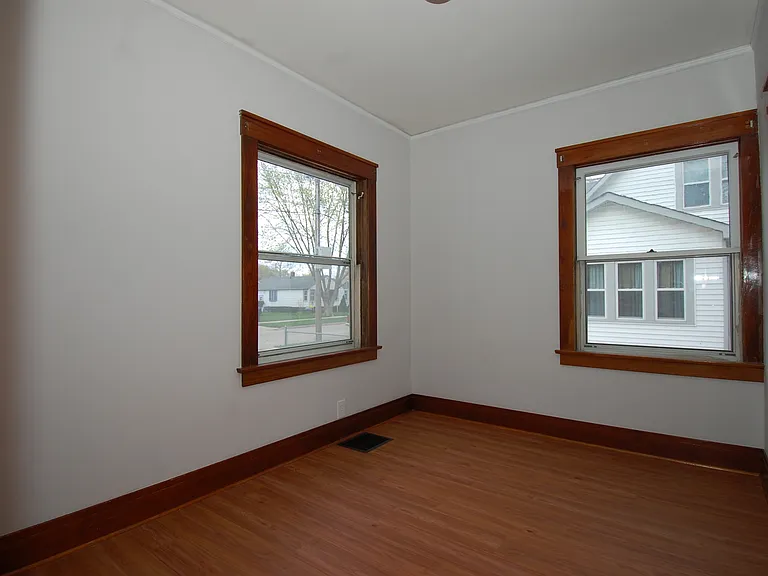653 Jay St — Photo 8
