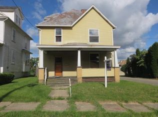 1702 Hanna St, New Castle, PA