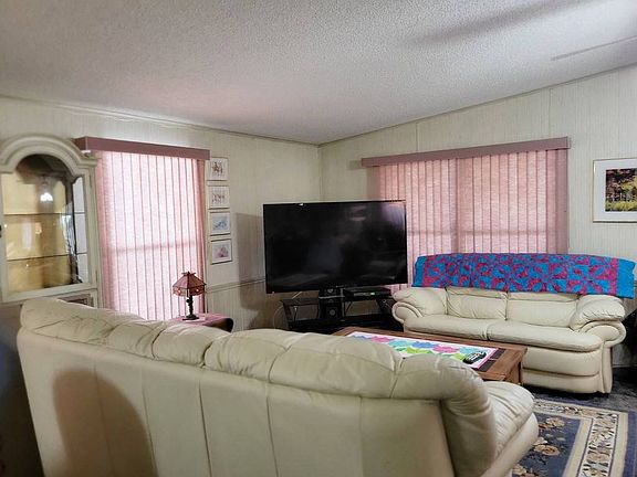 2nd image of 103 Sargasso Ln
