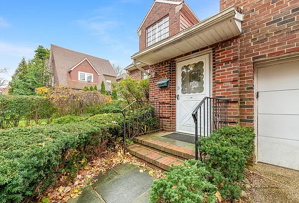 Sold by EXP Realty NYC | media 2