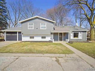 905 Sunset Dr, Tecumseh, MI 49286