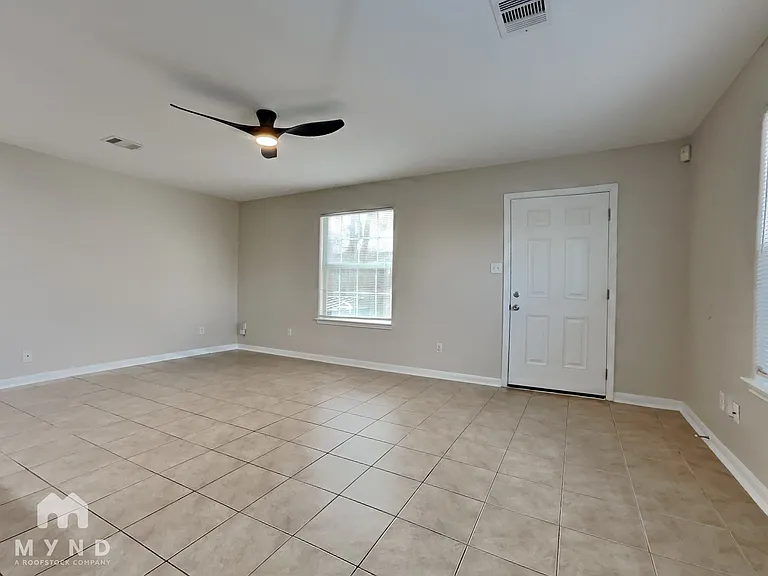6128 Sidney St #A — Photo 4