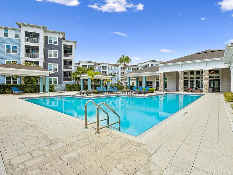 Dunedin Commons Apartments — Photo 17
