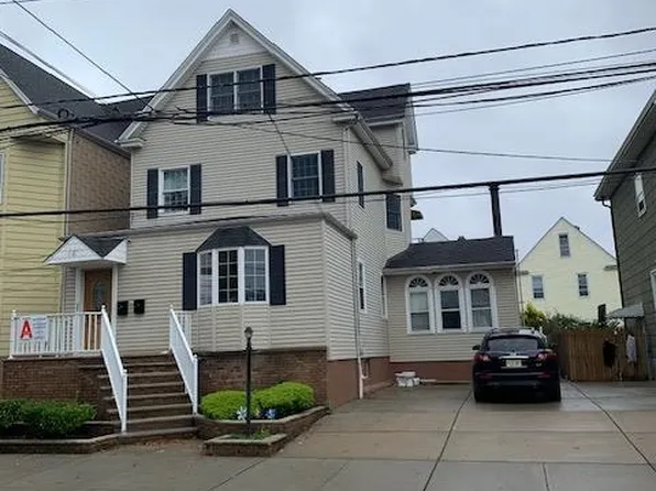 14 E 41st St Floor 2, Bayonne, NJ 07002