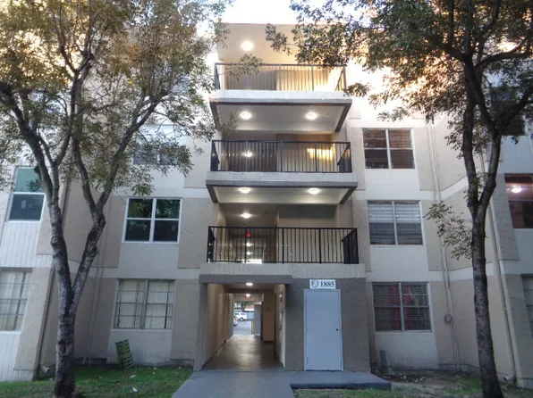 1885 W 56th St APT 102, Hialeah, FL 33012