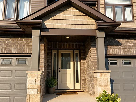3rd image of 20 Lawson St #14