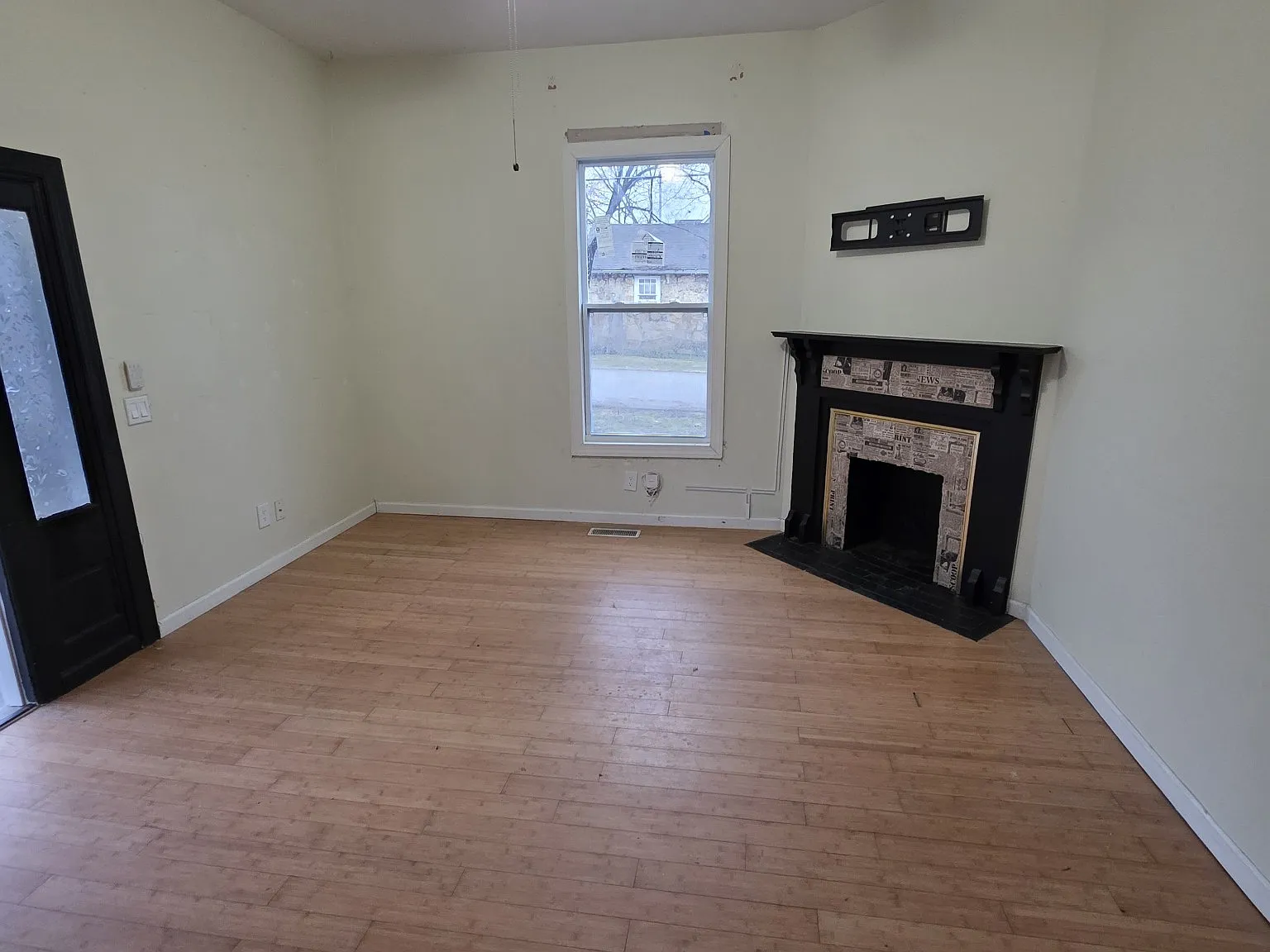 2 bed, 1086 sqft, $2,150 — Photo 2