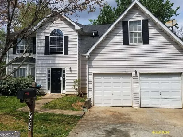 3952 Waldrop Hills Dr, Decatur, GA 30034