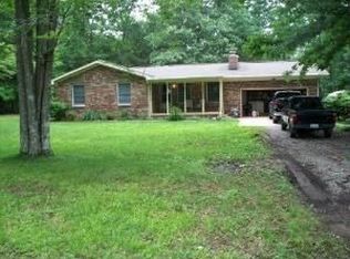 458 Cow Pen Rd, Crossville, TN 38571