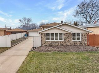 8212 S Ferdinand Ave, Bridgeview, IL 60455