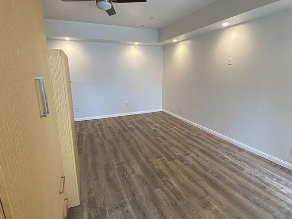 3rd image of 320 W Valencia Ave #104
