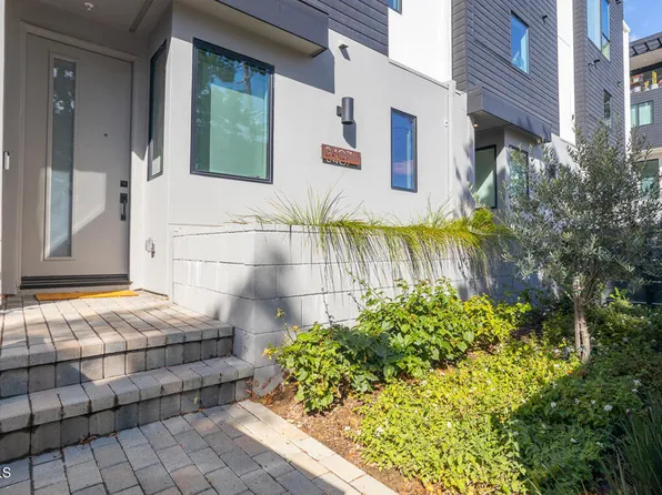 3407 1/2 Fletcher Dr, Los Angeles, CA 90065