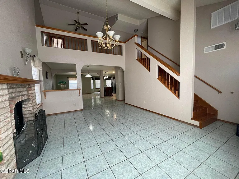 808 Merriman Dr — Photo 8