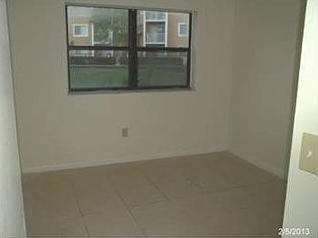 5th image of 7155 NW 179th St APT 112