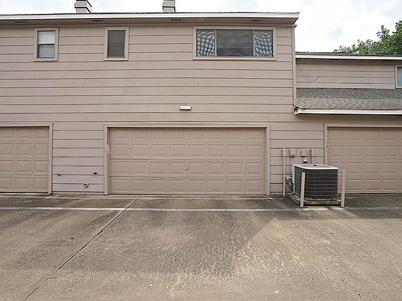 3rd image of 13974 Hollowgreen Dr #24