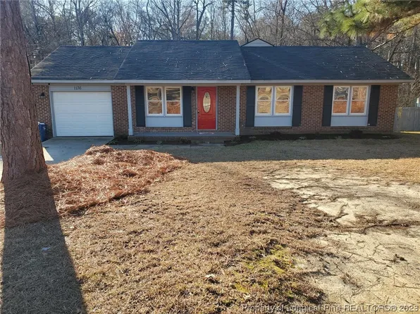 1136 Patrick Dr, Fayetteville, NC 28314