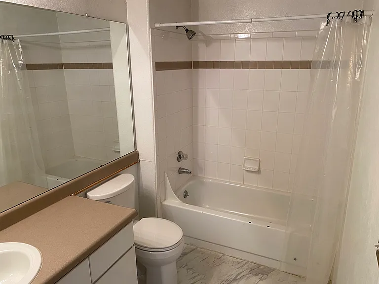 Hall full bath