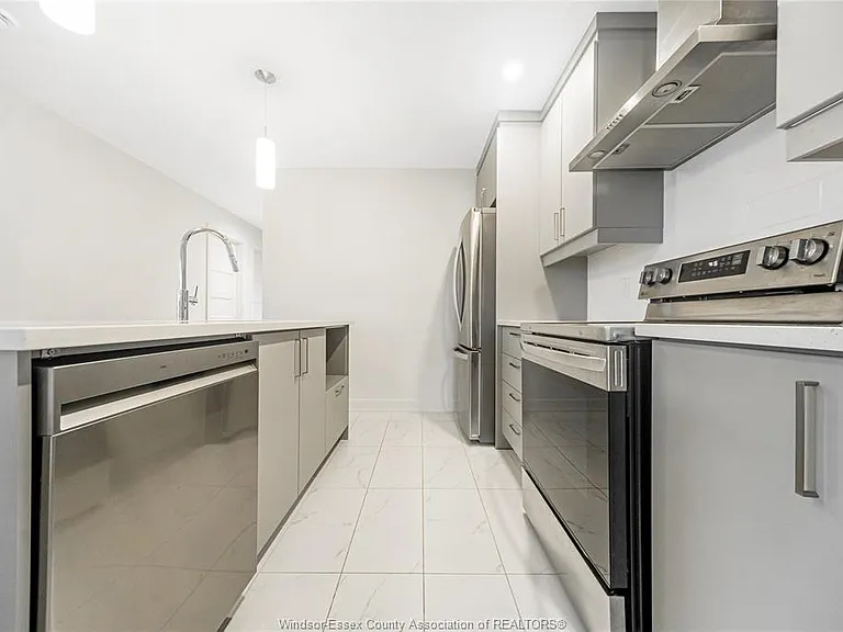 90 Rutile St — Photo 22