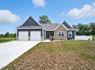 3823 Bearcat Way, Findlay, OH