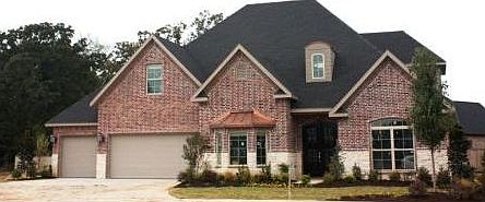 1st image of 1202 SW Westbury Pl