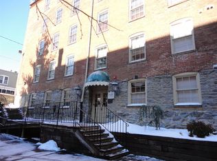 247 N Shippen St APT 310, Lancaster, PA 17602