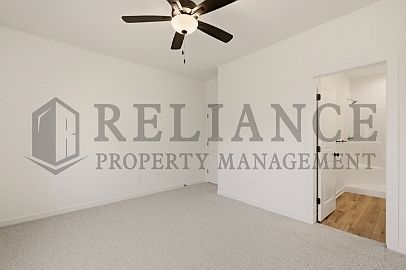 3rd image of 5301 N Pinecrest St