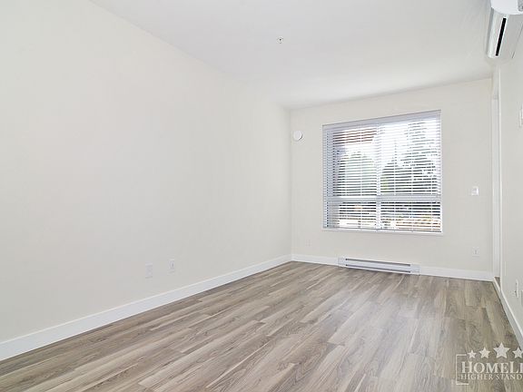 3rd image of 20356 72b Ave #219