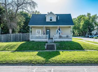 1901 6th St, Harlan, IA 51537