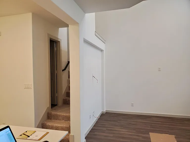 6429 Iron Horse Blvd — Photo 7