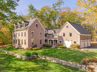 520 Ledge Rd, Yarmouth, ME 04096