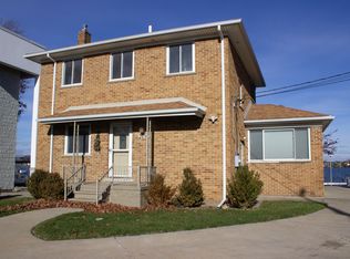 2610 Garland St, Keego Harbor, MI 48320