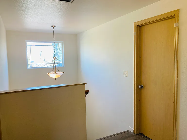 2020 Perch Ave — Photo 24