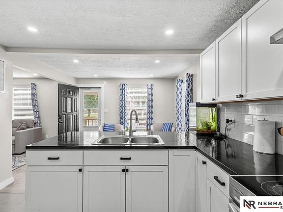 4th image of 1701 N 26th St