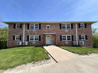 1722 Hamblin Ct #4, Dubuque, IA 52002
