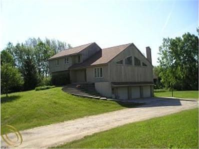 1st image of 10375 Horseshoe Cir