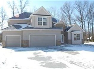 21241 Breckenridge Ln, Strongsville, OH